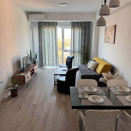 Apartment B&S Skopje Buitenkant foto