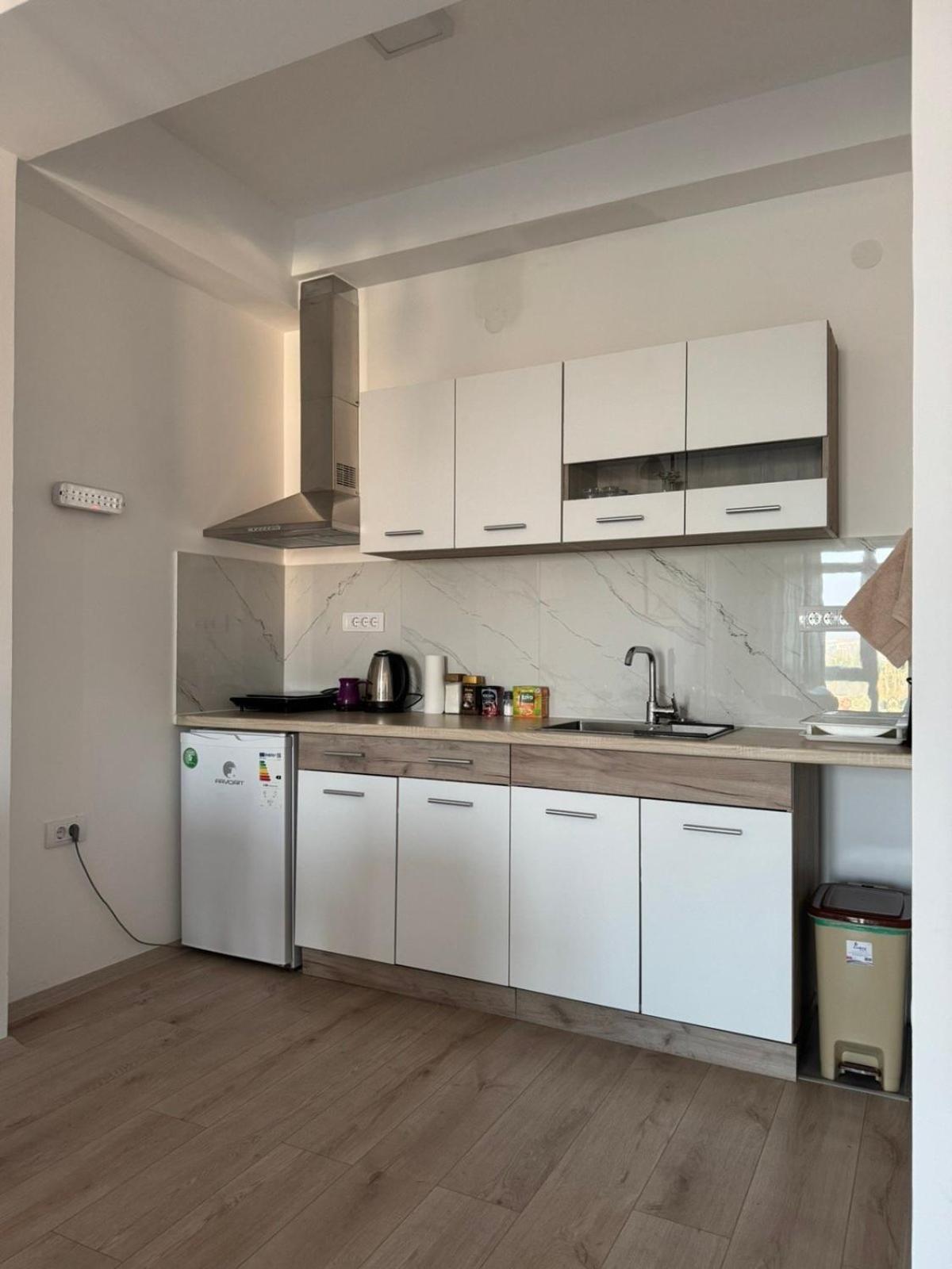 Apartment B&S Skopje Buitenkant foto