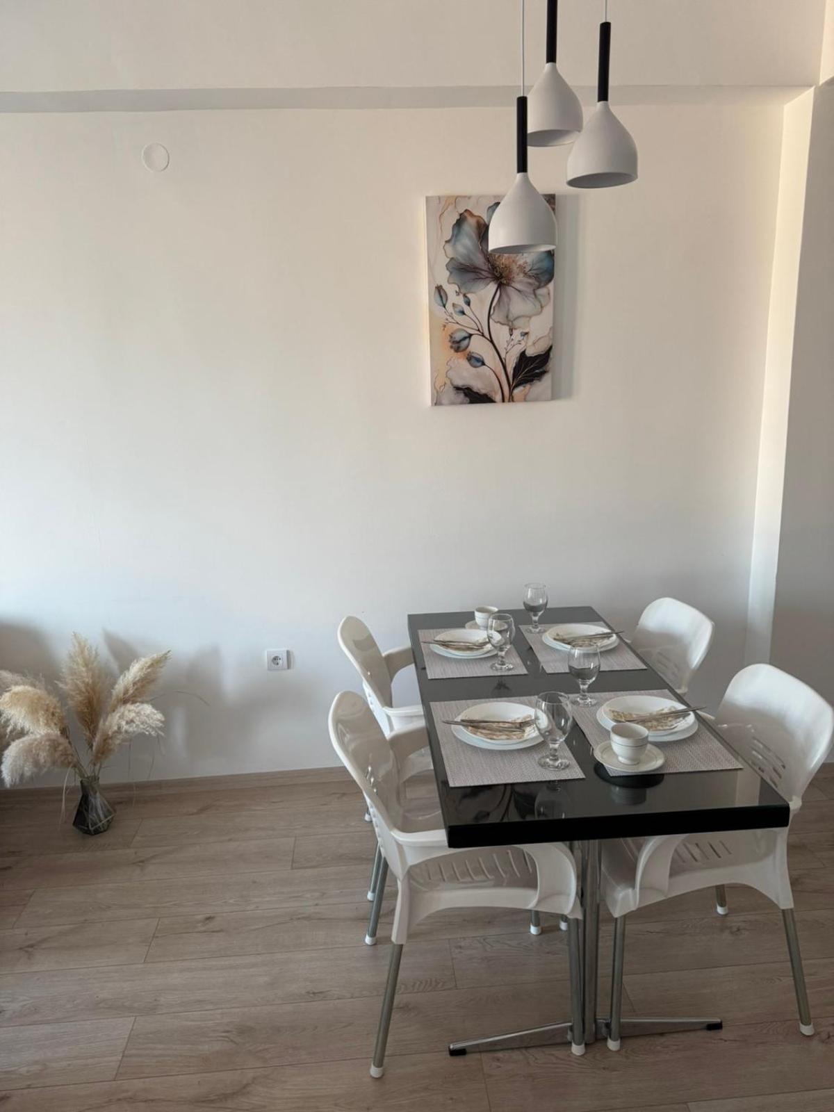 Apartment B&S Skopje Buitenkant foto