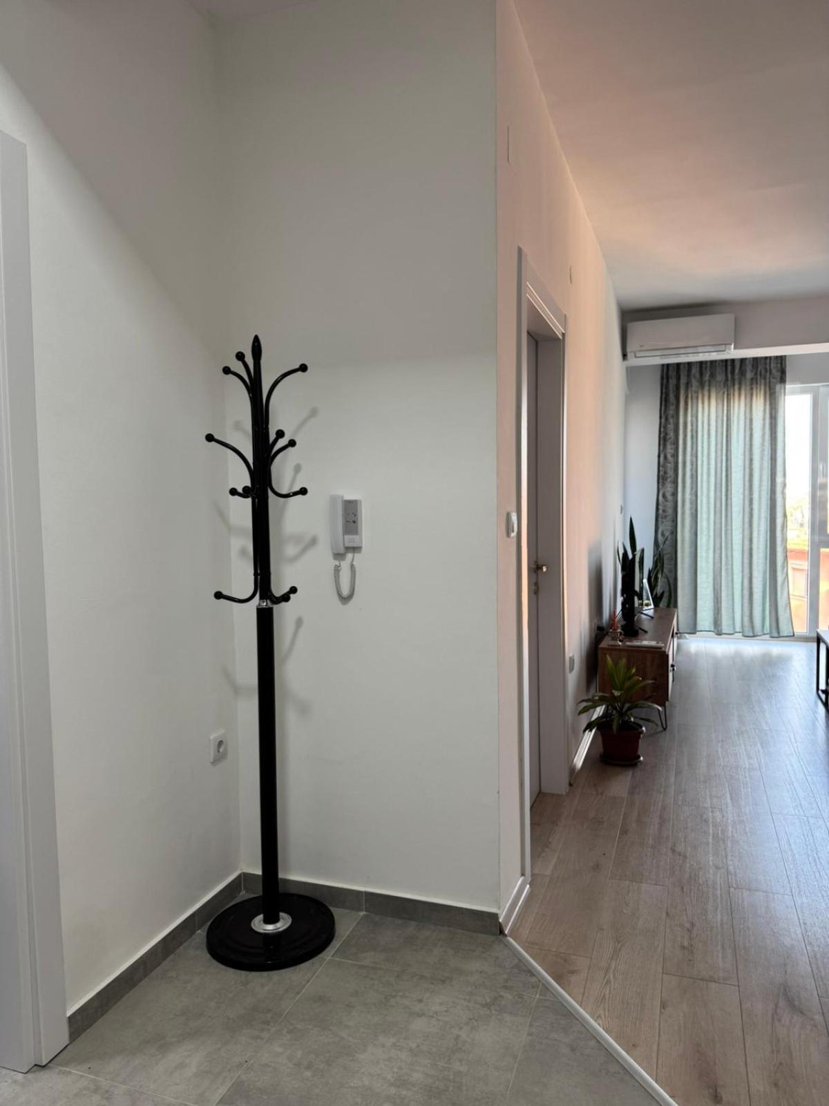 Apartment B&S Skopje Buitenkant foto