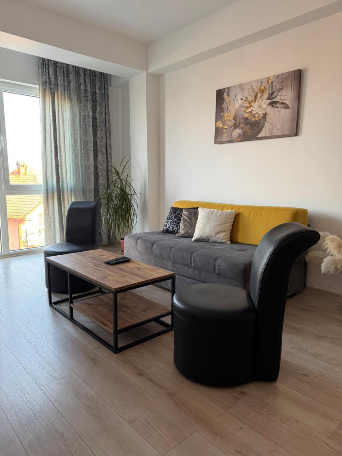 Apartment B&S Skopje Buitenkant foto